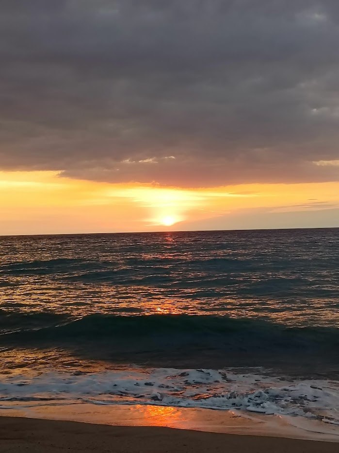 Tropical ocean sunset